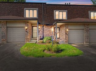 353 Getchell Ave, Grayslake, IL