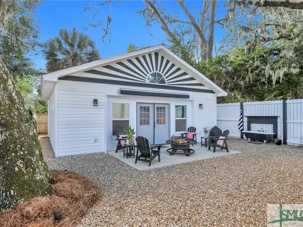 55 Henderson Ave, Savannah, GA 31406