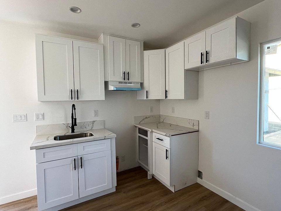 1st image of 10225 1/2 Vena Ave #10225-1/2