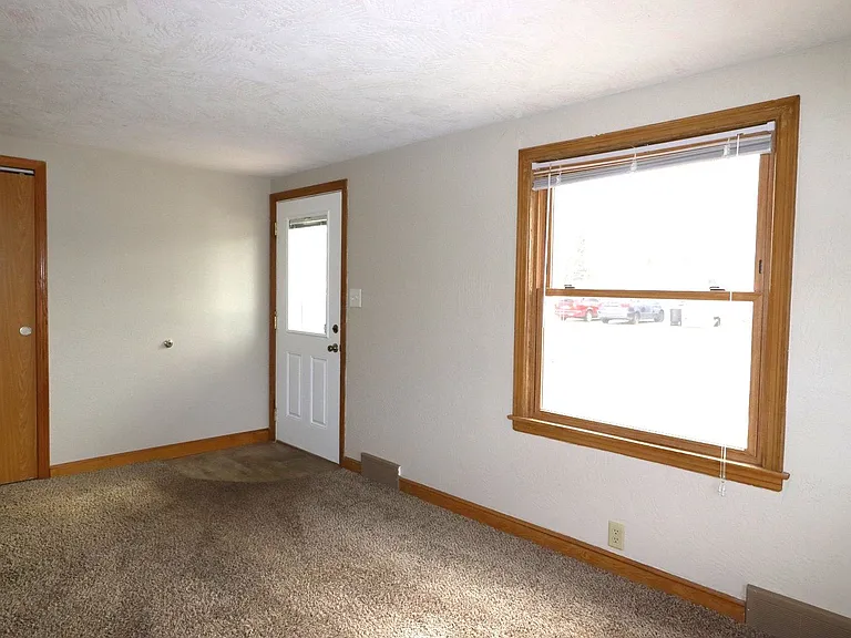 124 W Marquette St — Photo 11