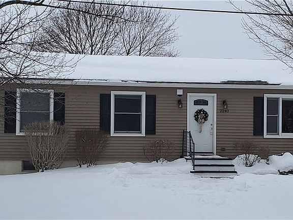 2nd image of 2240 County Road 28
