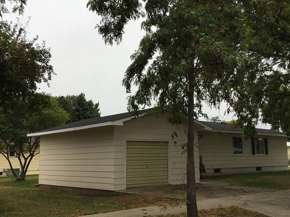 1020 4th Ave W