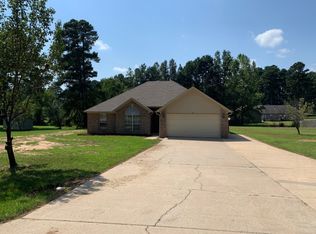 12 Woodlawn Dr, Beebe, AR 72012