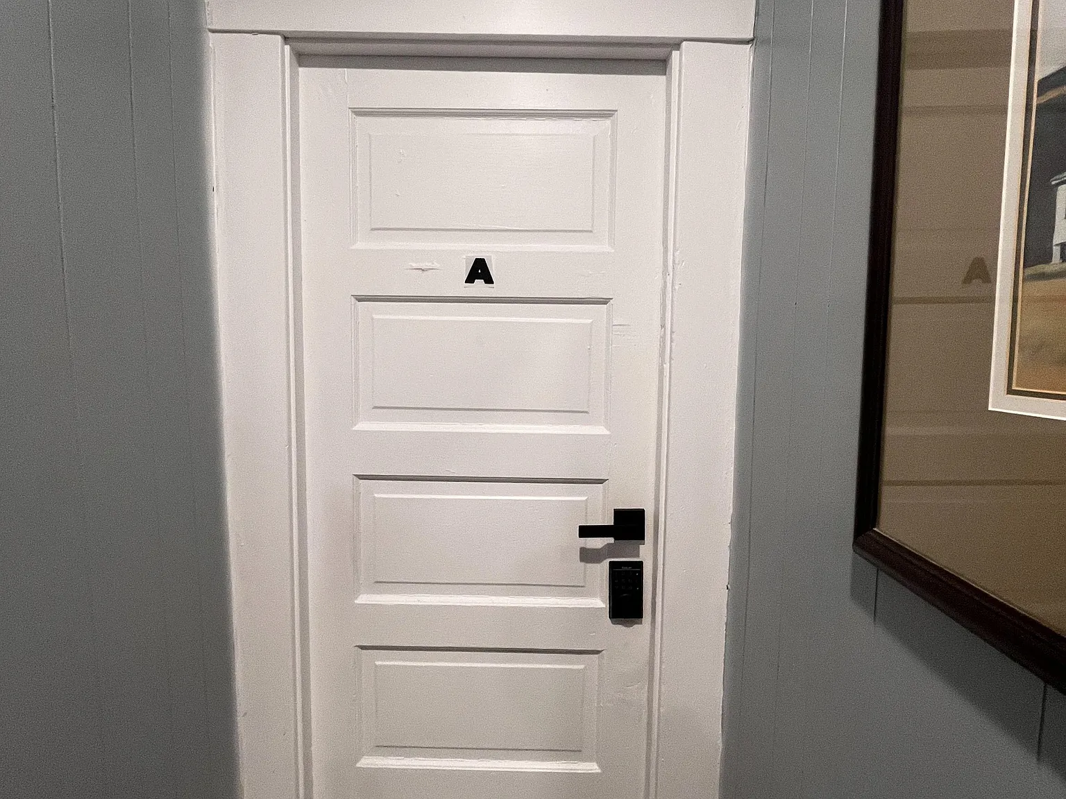 3 bed, 1.5 bath, 1800 sqft, $910 — Photo 3