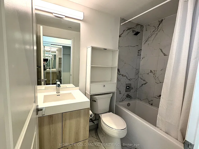 251 Jarvis St #1922 — Photo 6