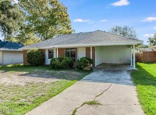 114 Sorority Dr, Lafayette, LA 70506