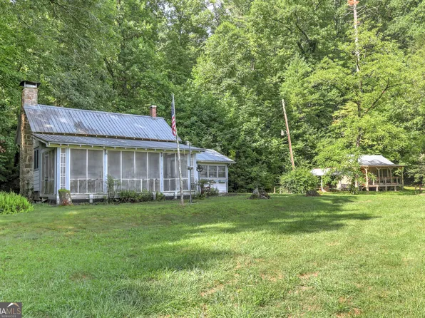 220 Sal Mountain River Rd, Sautee Nacoochee, GA 30571