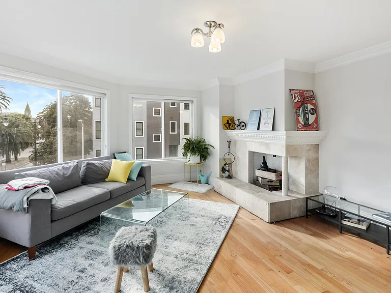 198 Dolores St #4 — Photo 3