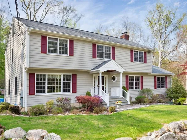 42 Ridge Tree Lane, Stamford, CT 06903