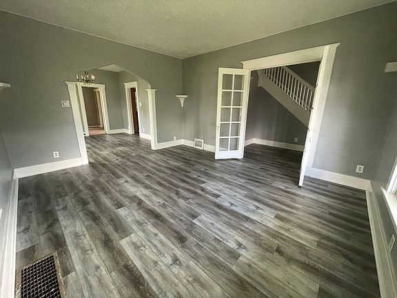 4th image of 629 14th Ave #1
