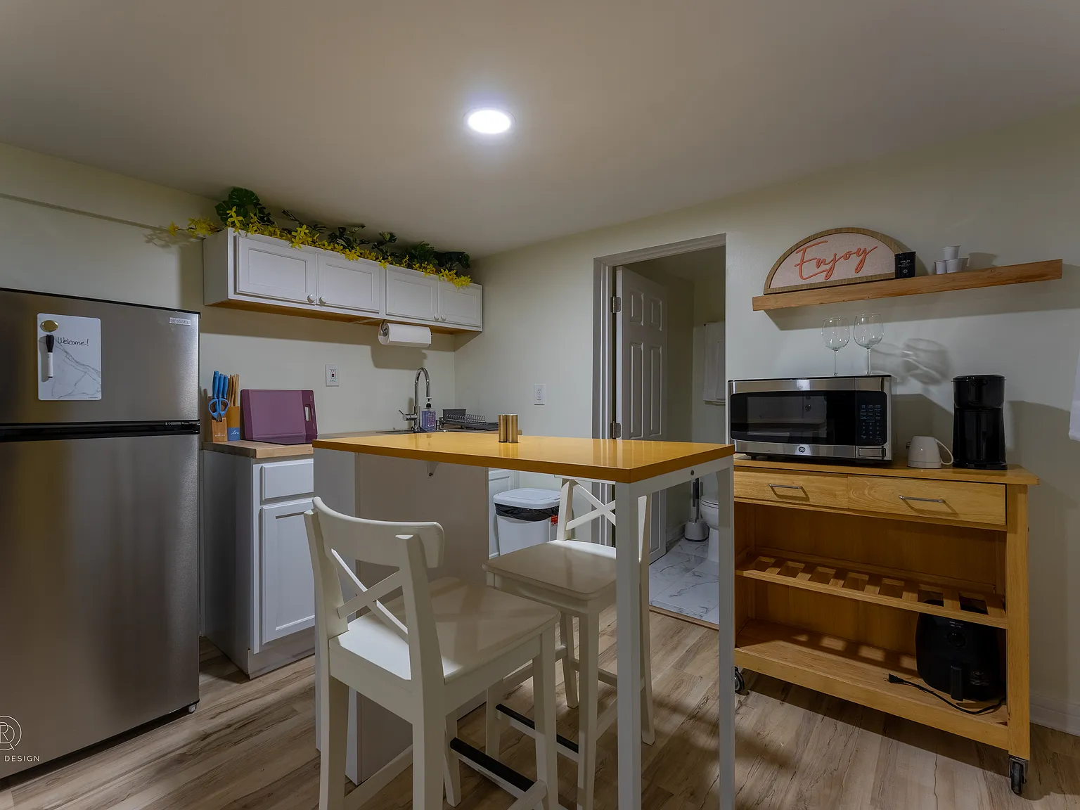 1 bed, 750 sqft, $1,375 — Photo 2