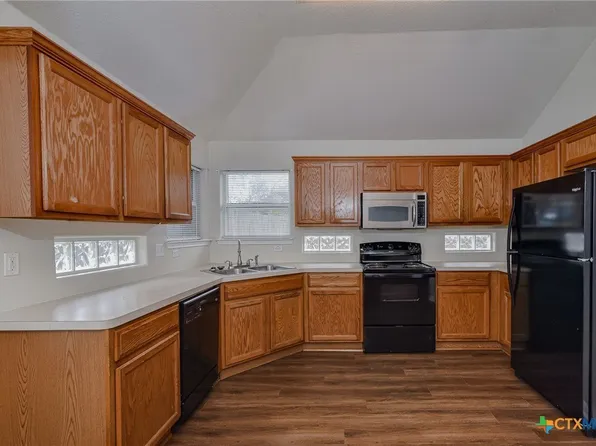 309 Sims Ridge Dr, Nolanville, TX 76559