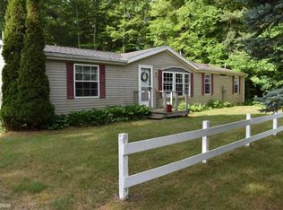 7203 Bryce Rd, Clyde, MI 48049