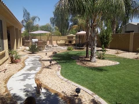 4th image of 1279 E Flamingo Dr