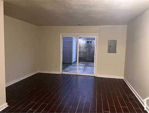 508 Genneys Way — Photo 9