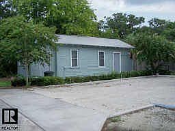2nd image of 602 Skinner Blvd