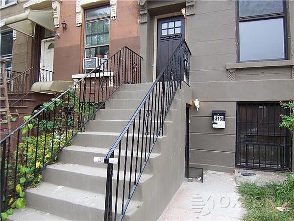 1st image of 313 Quincy St #A