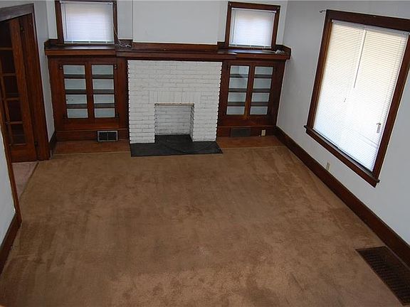 5th image of 723 Oxford Blvd
