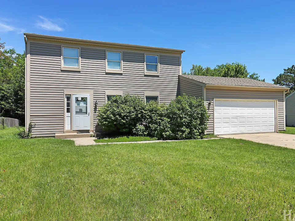 2208 Kensington Dr
