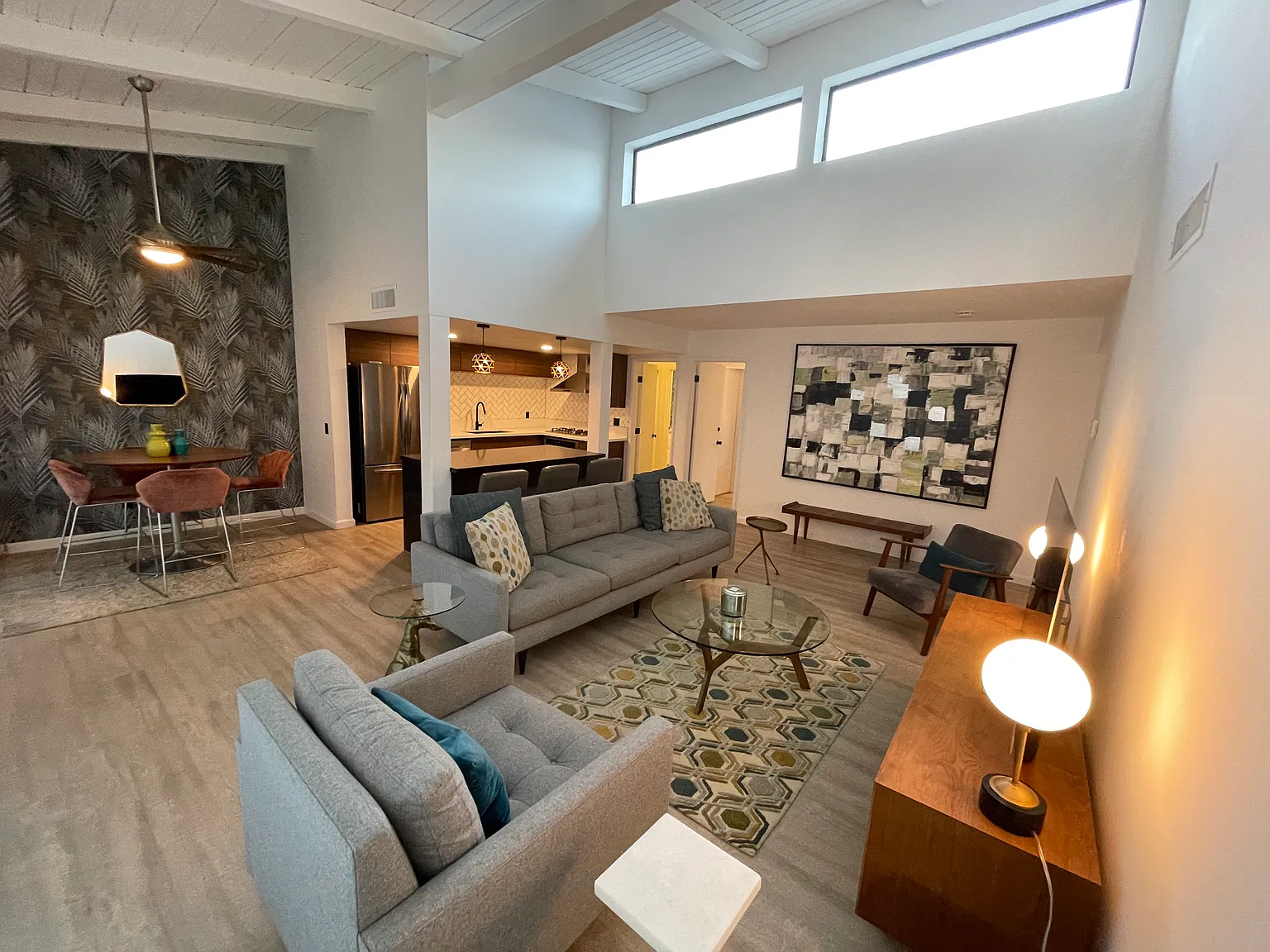 2 bed, 1307 sqft, $3,000 — Photo 3