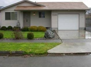 2422 Sires Ln, Longview, WA 98632