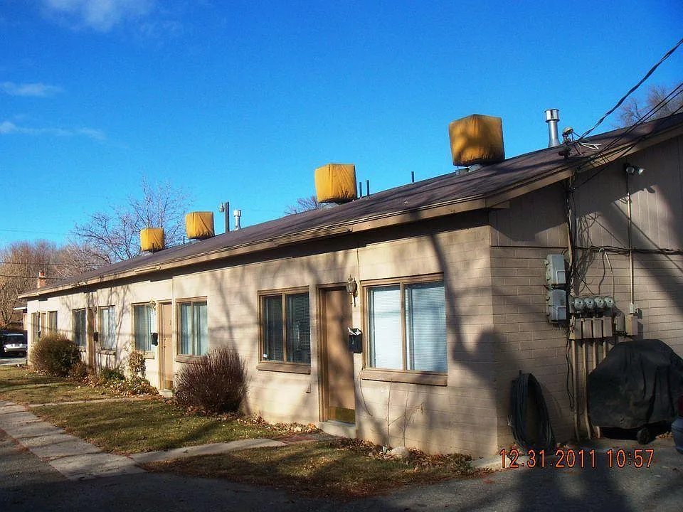 Building Photo - 665 S Lake St #1