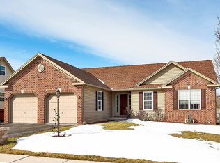 1801 Ivy Pump Ln, York, PA 17408