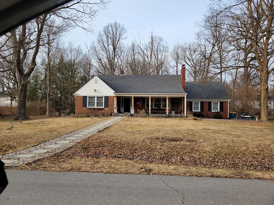 1st image of 860 W 77th Street North Dr