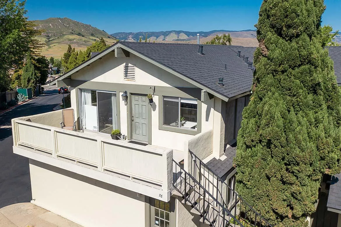 Building Photo - 1750 Prefumo Canyon Rd #76