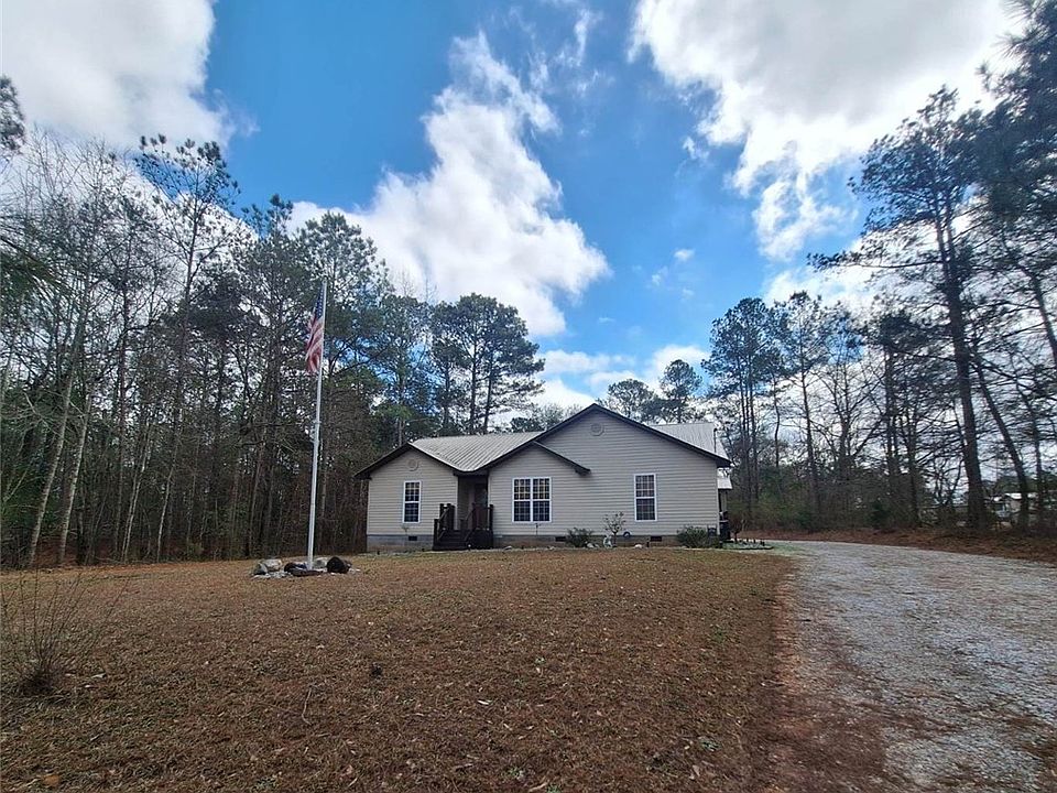 1st image of 1024 Center St