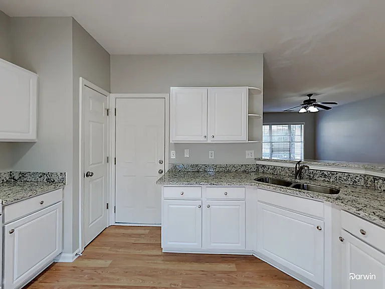 1627 Heyford Cir NW — Photo 3