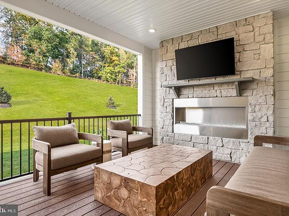 6th image of this home