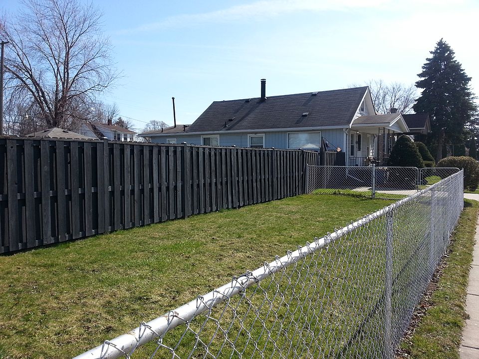 1st image of 4325 6th St