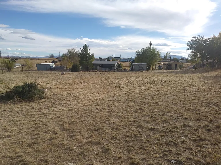 2845 W Miller Dr — Photo 12