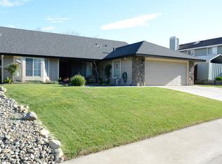 823 Willow Creek Dr, Folsom, CA 95630
