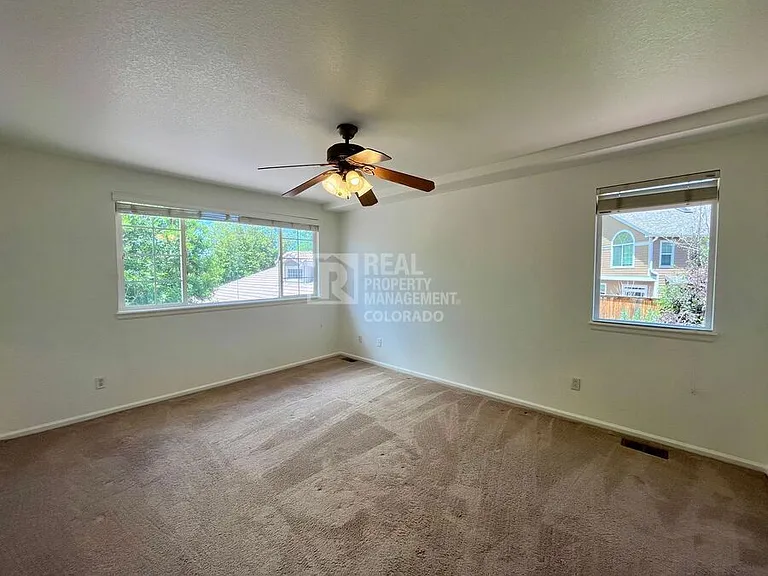 1385 Laurenwood Way — Photo 13