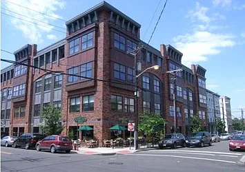 Liberty Pointe at 187 Warren Street in Paulus Hook