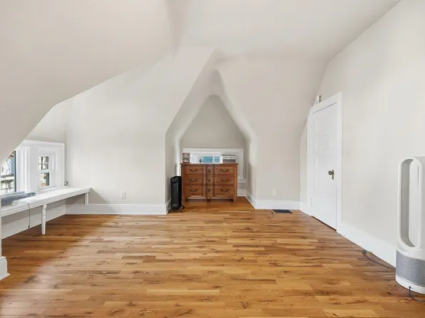 99 Bentley Avenue image 45 of 50