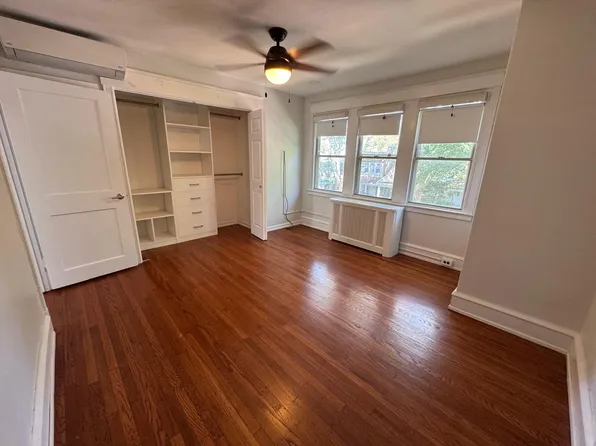 3320 Ainslie St, Philadelphia, PA 19129