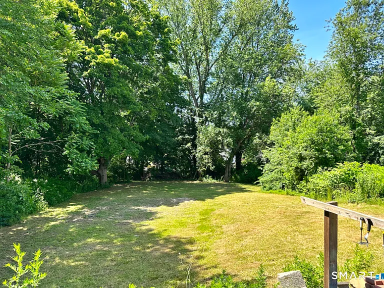 225 Battis Rd — Photo 22