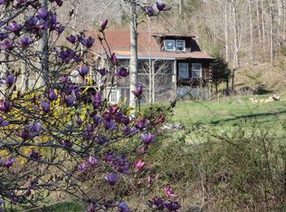 3868 Garrett Creek Rd, Burkesville, KY 42717