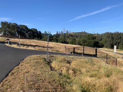Broken Bow Ln, Rescue, CA, 95672