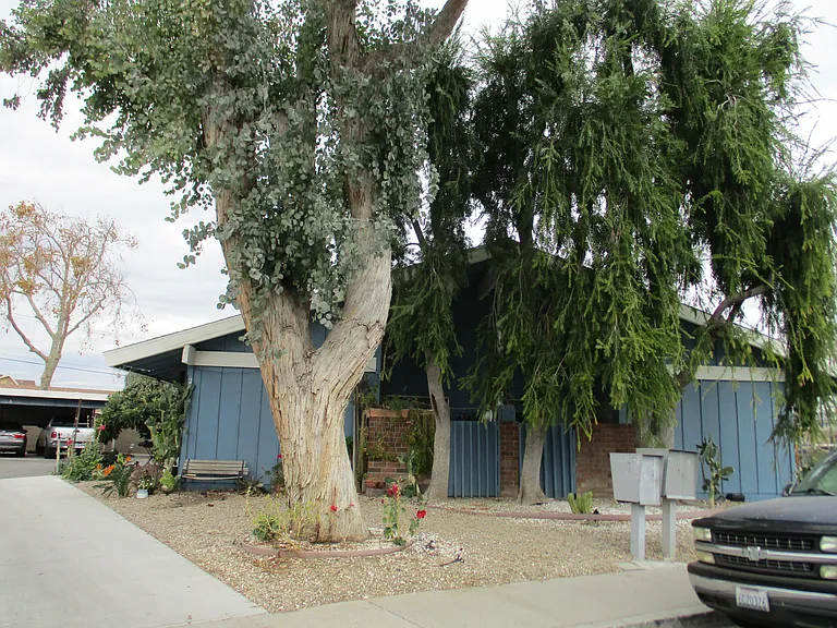 2619 N Prather St #B — Photo 1