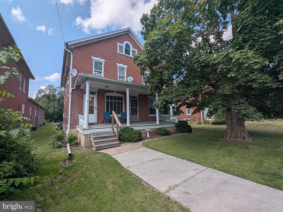 1st image of 98 E York St
