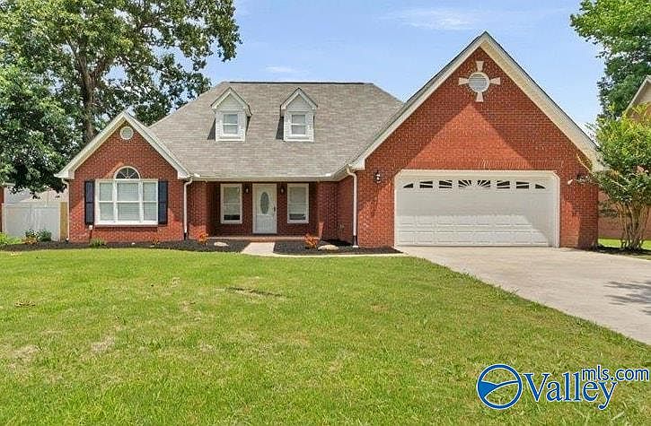 1st image of 2722 King Arthur Ct SW
