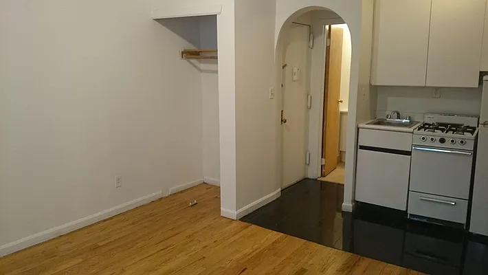 Rented by Sky Management | media 36