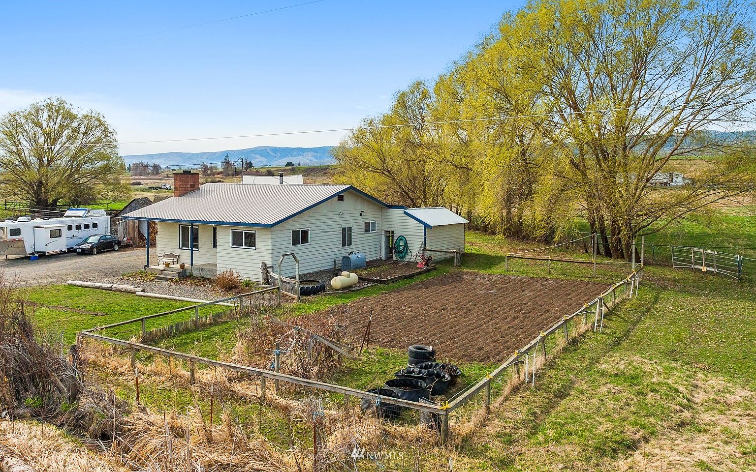 520 Thorp Depot Road, Thorp, WA 98946 Zillow