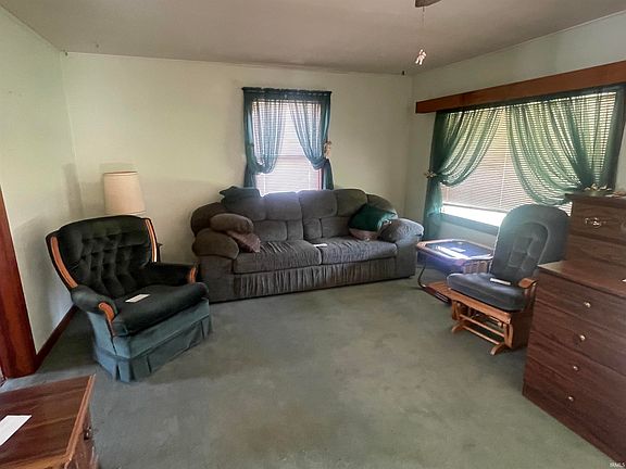4th image of 552 N Dakota St