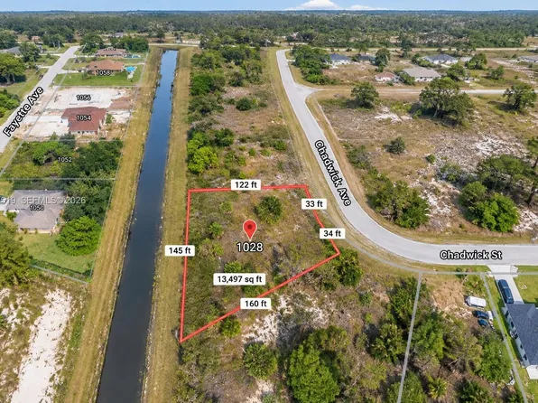 1028 Chadwick St, Lehigh Acres, FL 33974