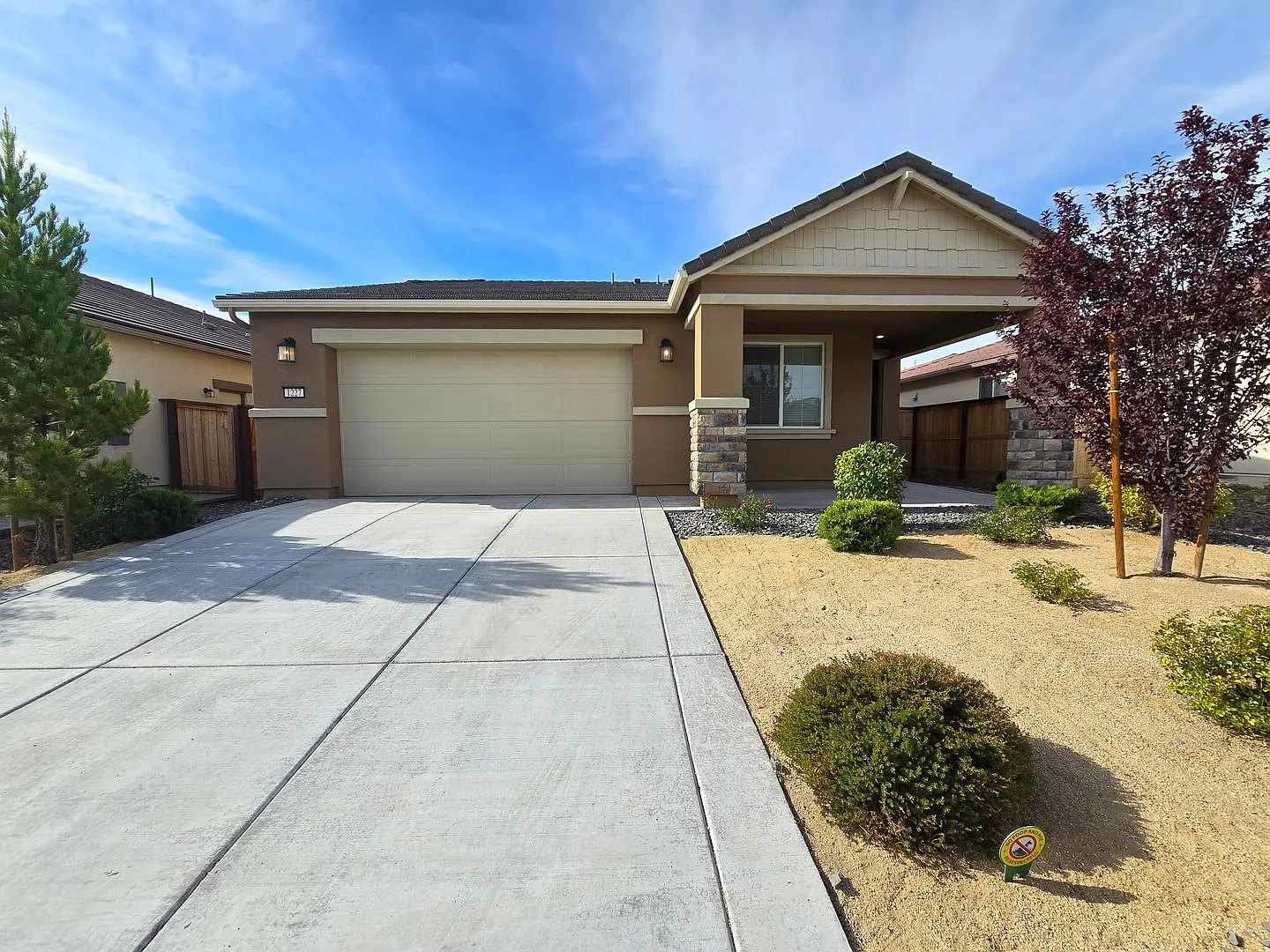 Beautiful Kiley Ranch Home with Open Floor Plan & Private Backyard — Photo 1